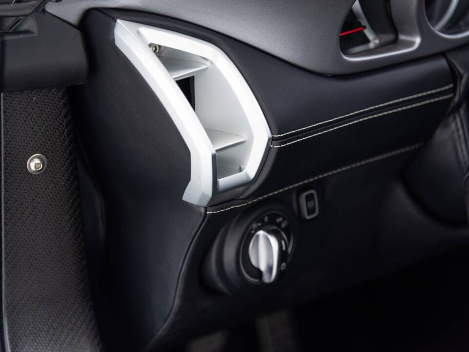 Bild 54/64 von Mercedes-Benz SLR Stirling Moss (2009)