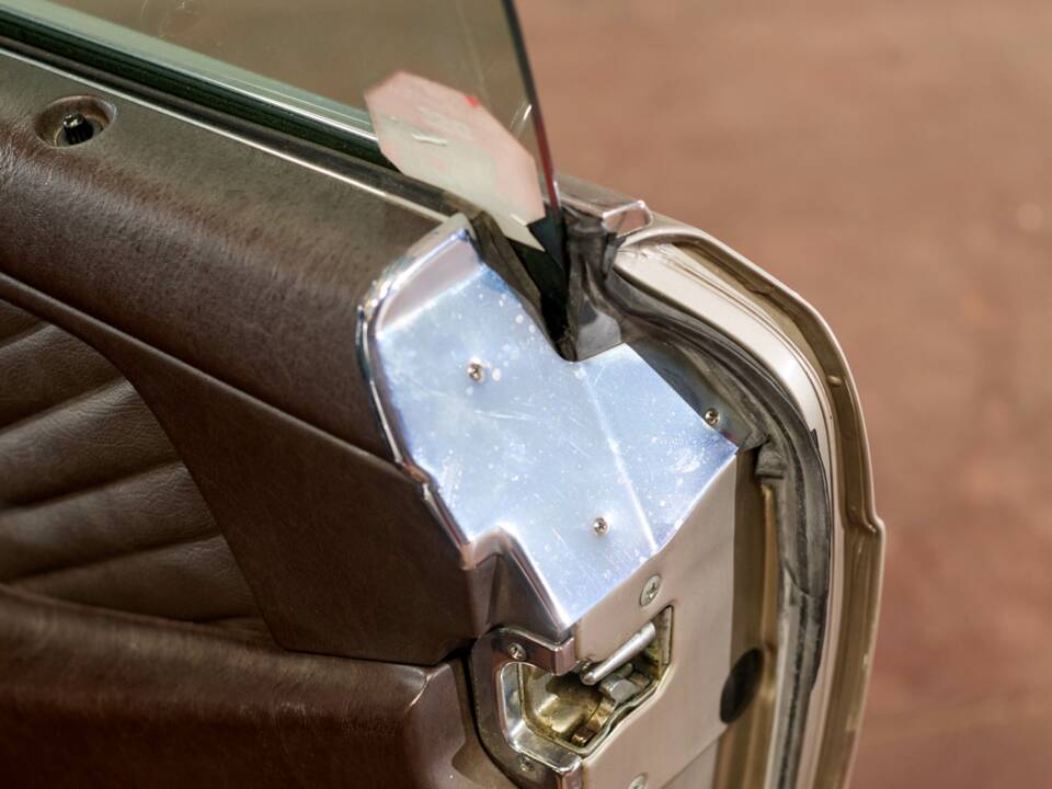 Bild 41/56 von Mercedes-Benz 500 SEC Bähr (1990)