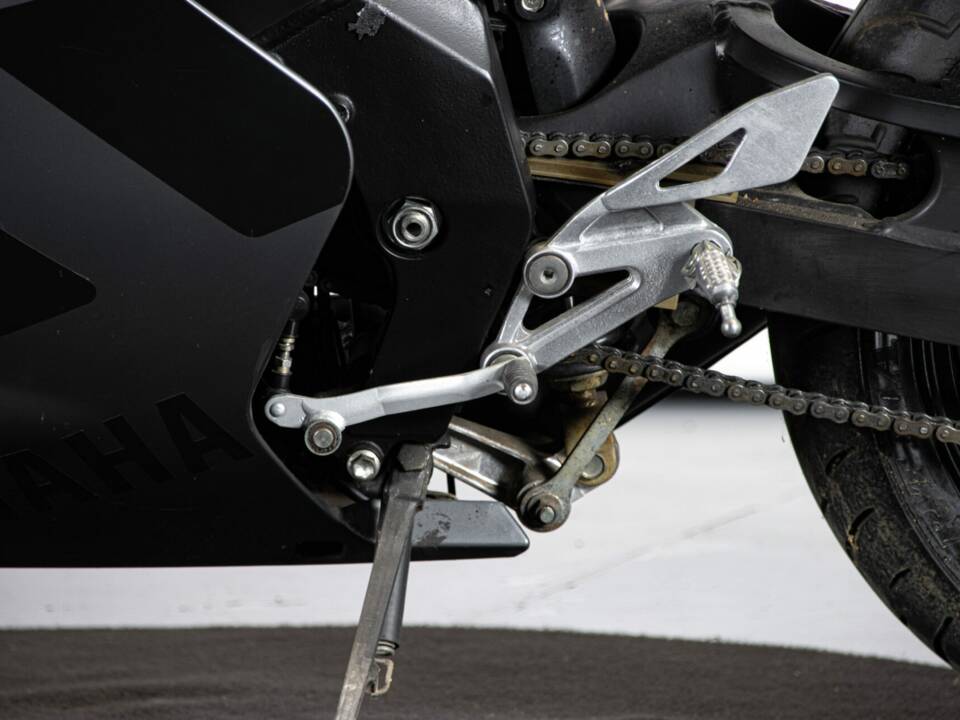 Bild 16/49 von Yamaha TZR 125 R (1994)