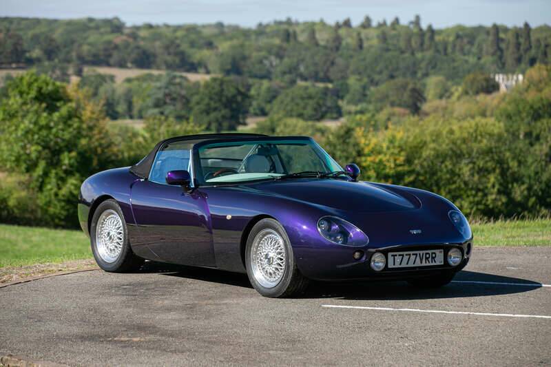 Image 11/41 of TVR Griffith 500 (2001)