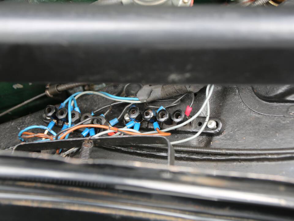 Immagine 36/45 di Citroën Traction Avant 11 BL (1952)