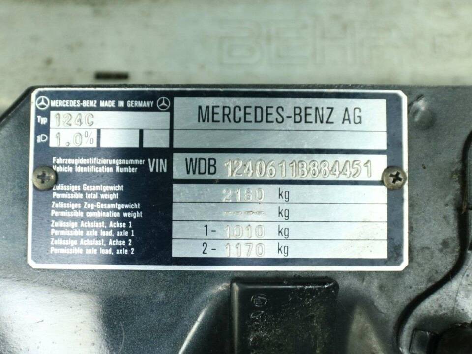 Bild 39/50 von Mercedes-Benz 300 CE-24 3.4 AMG (1993)