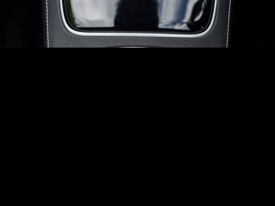 Immagine 25/42 di Mercedes-Benz Maybach S 600 (2015)