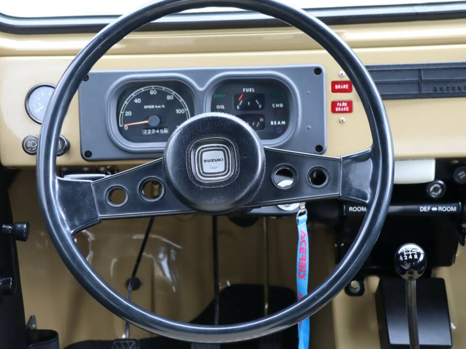 Image 31/50 de Suzuki LJ 80 (1980)