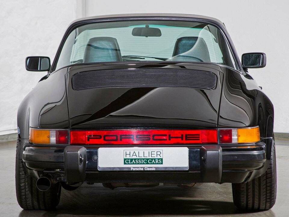 Bild 12/32 von Porsche 911 Carrera 3.2 (1986)