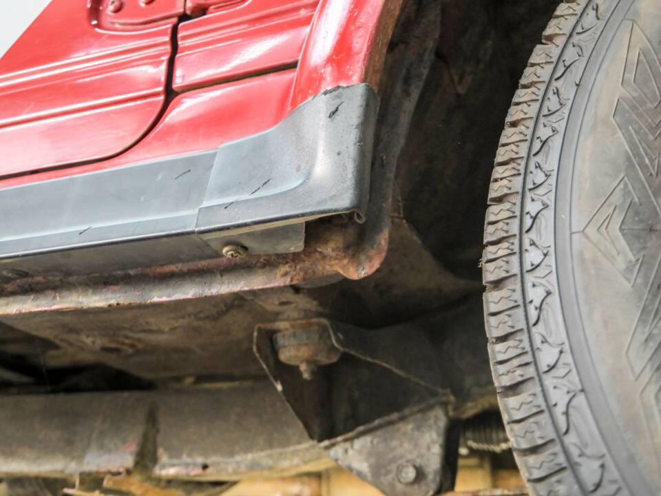 Image 43/50 of Suzuki SJ Samurai (1991)