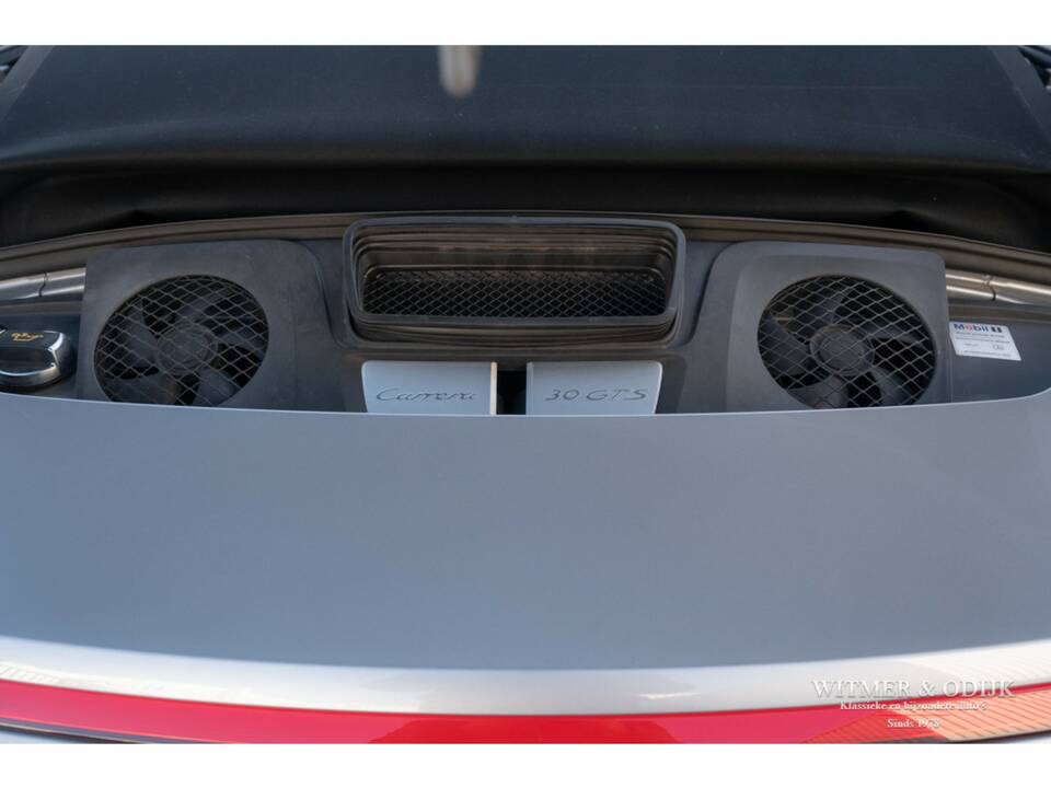 Image 35/38 of Porsche 911 Carrera GTS (2017)