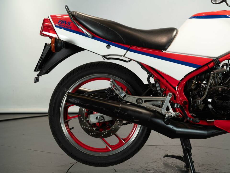 Image 10/41 de Yamaha DUMMY (1985)