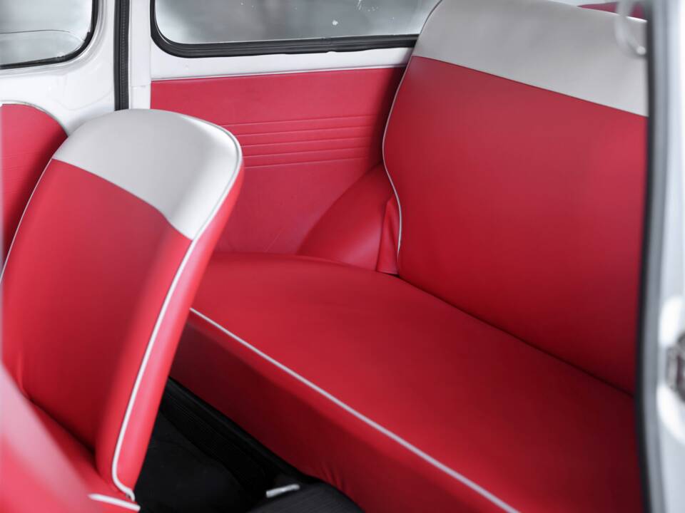 Image 21/47 of Abarth Fiat 850 TC (1965)