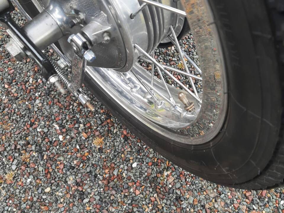 Image 2/7 of MZ ETS 250 (1972)
