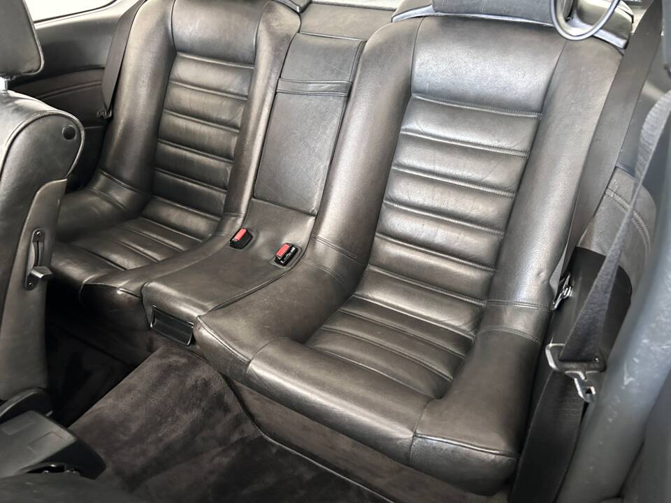 Image 13/23 de BMW 635 CSi (1985)
