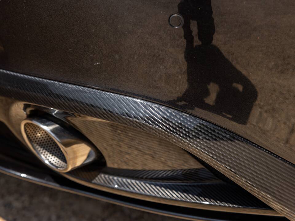Imagen 14/57 de Aston Martin Vanquish Volante (2015)