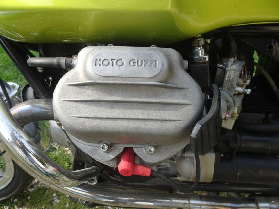 Afbeelding 16/25 van Moto Guzzi V7 Sport (1973)