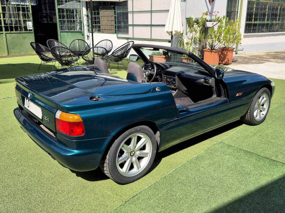 Image 23/76 de BMW Z1 Roadster (1991)