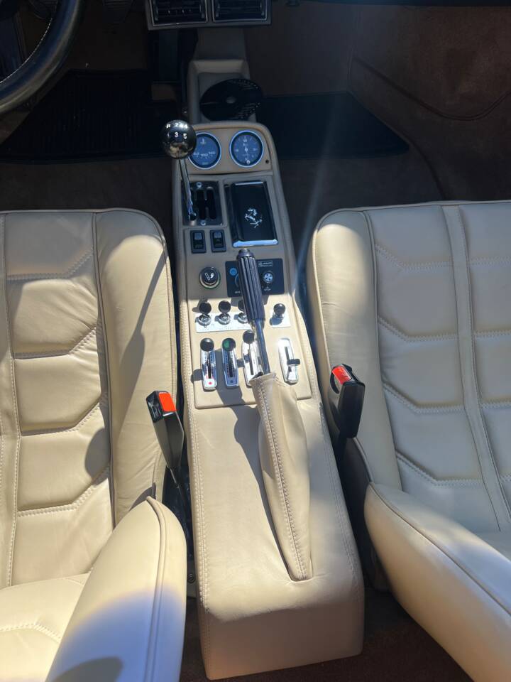 Image 60/114 de Ferrari 308 GTS Quattrovalvole (1985)