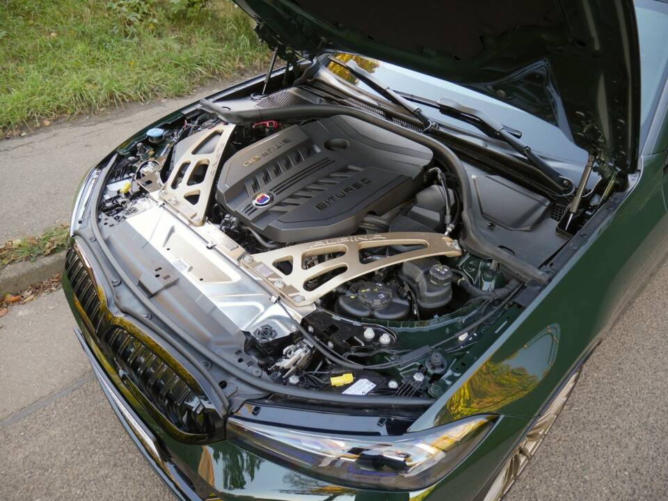 Image 28/49 of ALPINA B3 GT (1900)