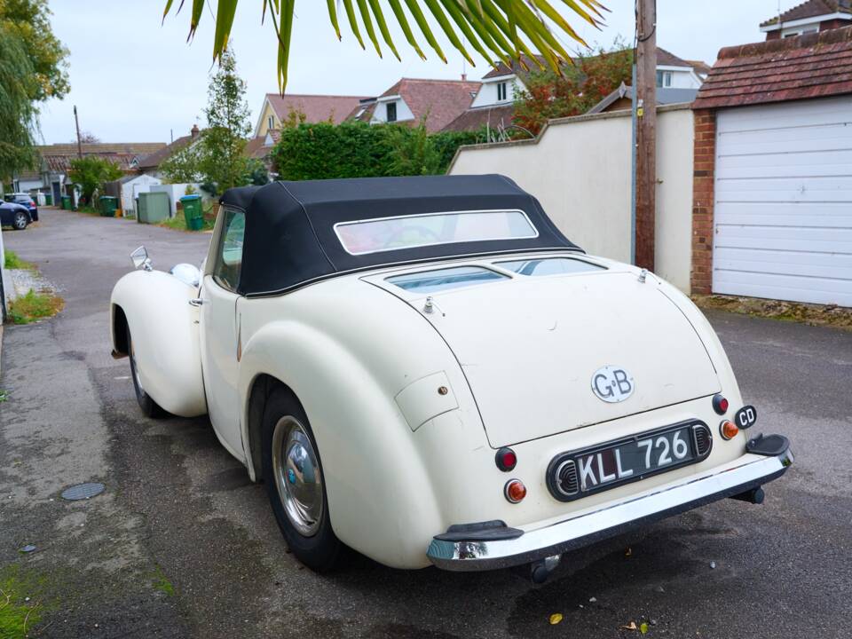 Bild 27/50 von Triumph 2000 Roadster (1949)