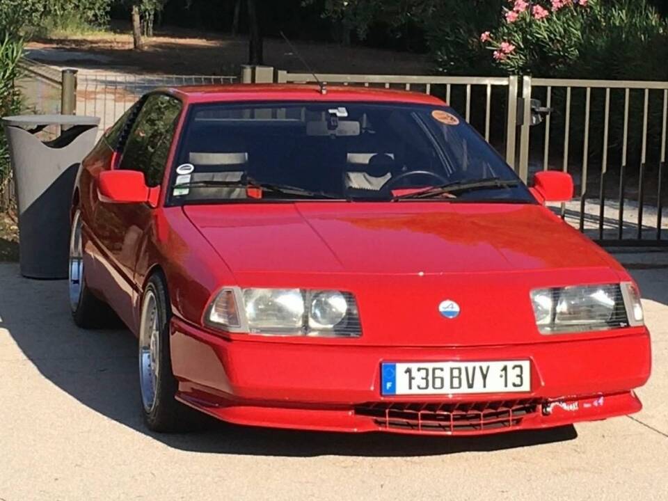 Imagen 3/8 de Alpine GTA V6 Turbo (1990)