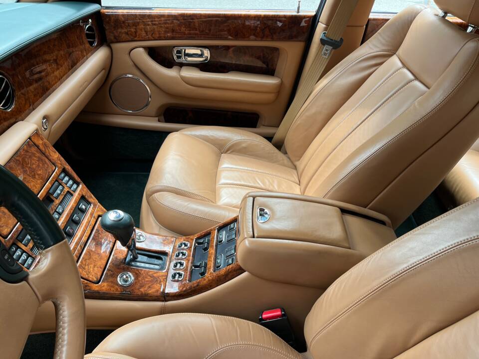 Image 46/59 de Bentley Arnage RL (2004)