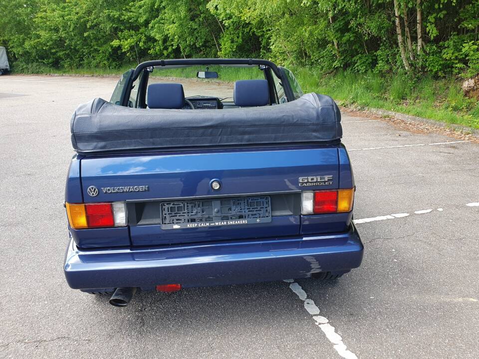 Image 47/75 de Volkswagen Golf Mk I Convertible 1.8 (1991)