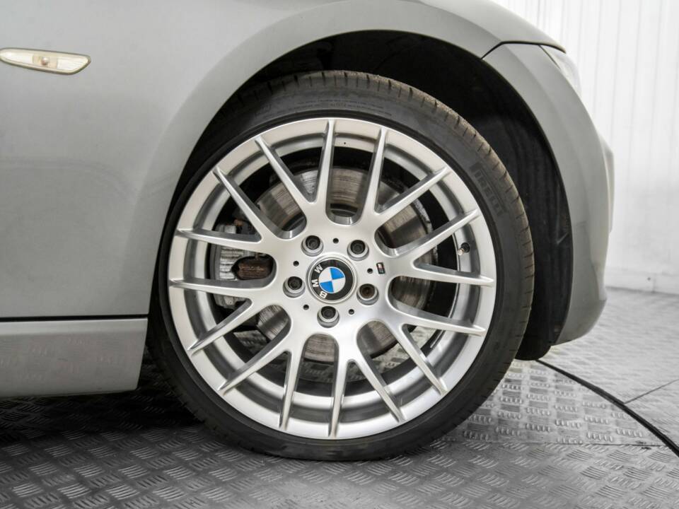 Afbeelding 45/50 van BMW 325i (2007)