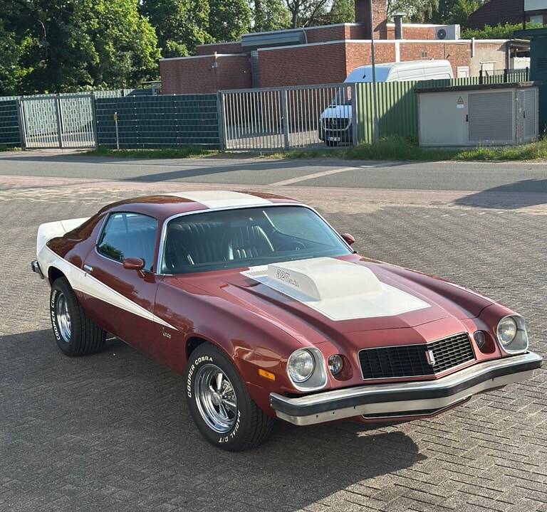 Image 1/8 of Chevrolet Camaro (1974)
