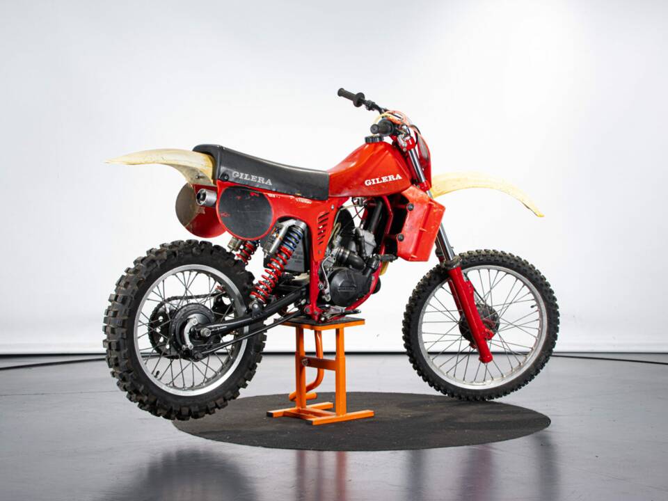 Bild 4/50 von Gilera 125 C2 Competizione (1981)