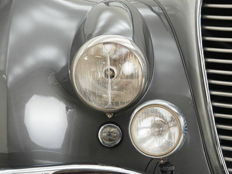Image 13/15 of Delahaye 135M Worblaufen (1949)