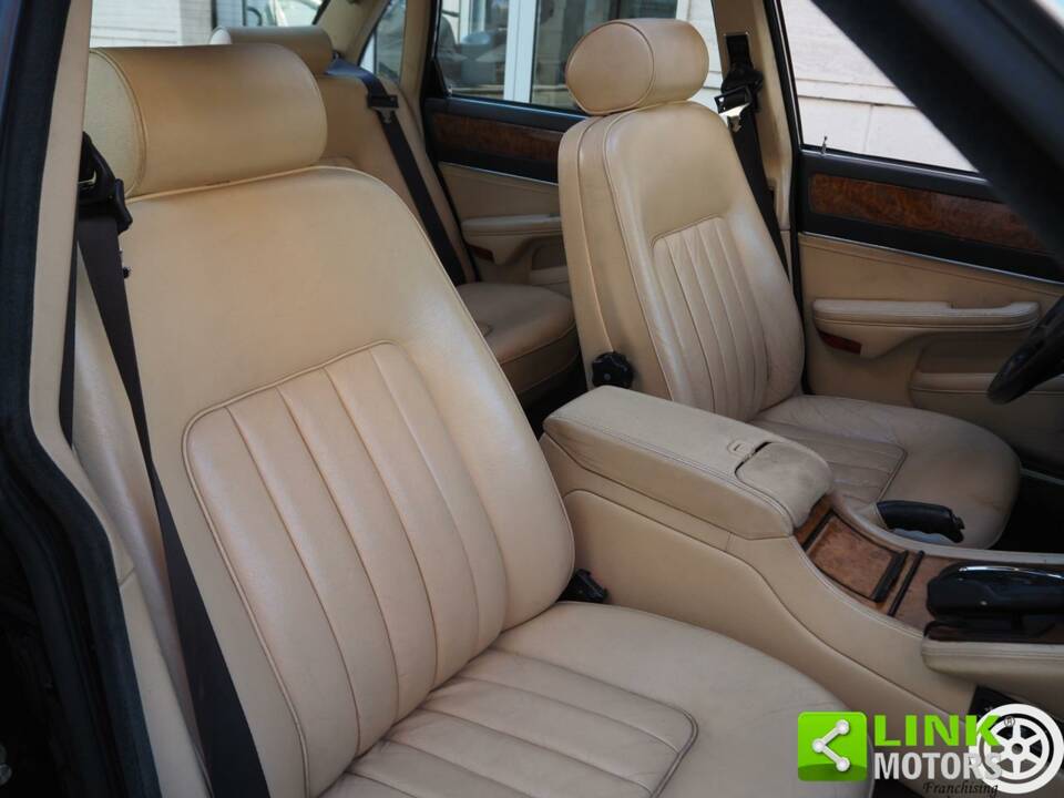 Bild 19/50 von Jaguar Sovereign 3.6 (1988)