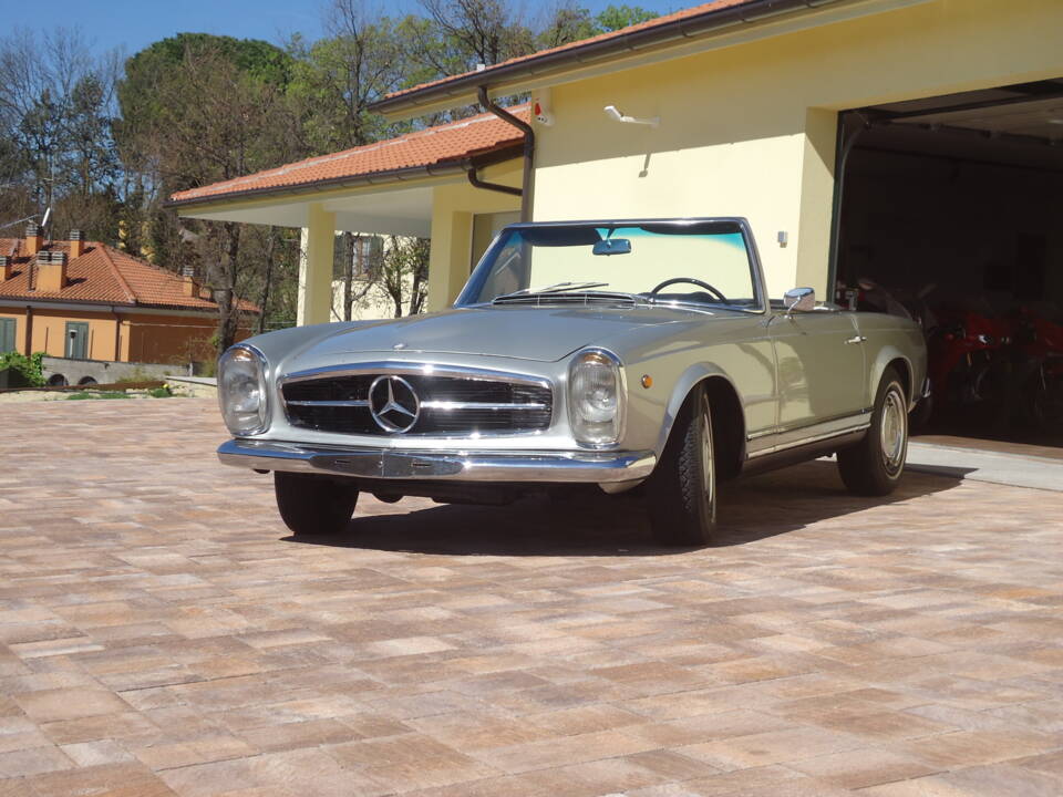 Bild 4/20 von Mercedes-Benz 230 SL (1963)