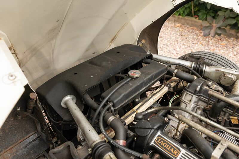Immagine 38/49 di Jaguar E-Type V12 (1973)