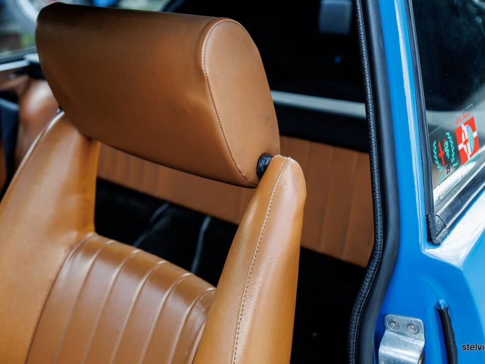 Image 33/45 de Alfa Romeo Junior Zagato GT 1300 (1971)