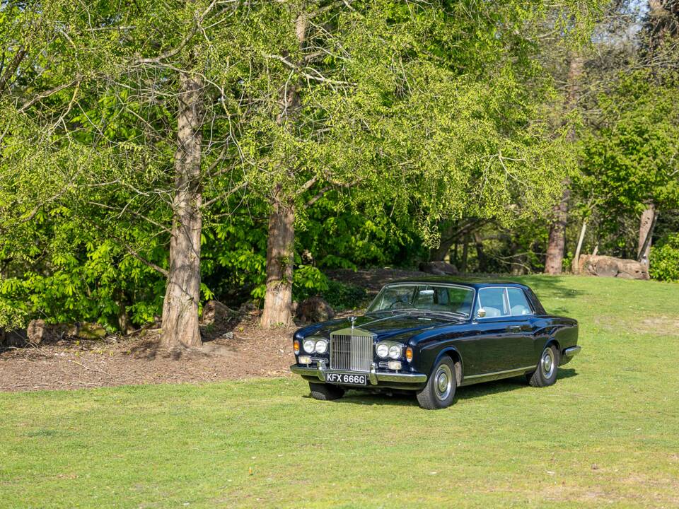 Image 9/50 of Rolls-Royce Silver Shadow I (1968)
