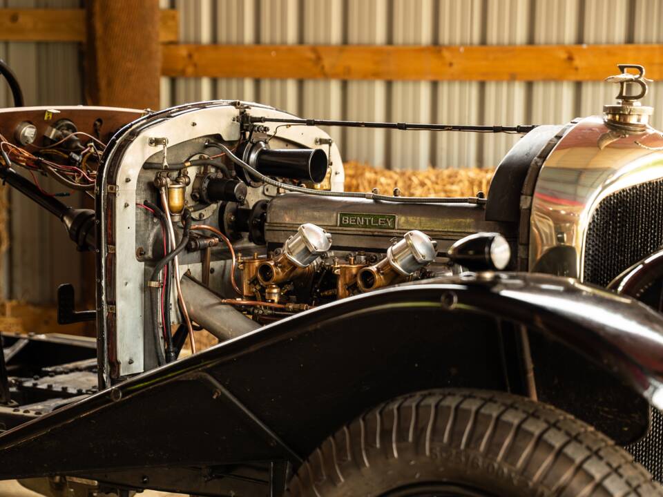 Image 14/21 of Bentley 4 1&#x2F;2 Litre (1928)