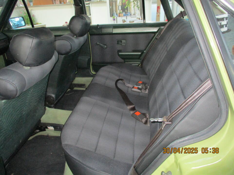 Image 9/12 of Audi 100 5S (1979)