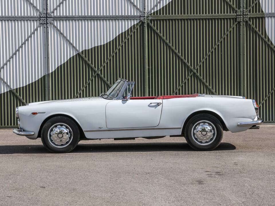 Bild 3/35 von Alfa Romeo 2600 Spider (1963)