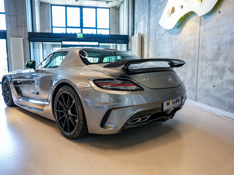 Afbeelding 12/37 van Mercedes-Benz SLS AMG Black Series (2014)