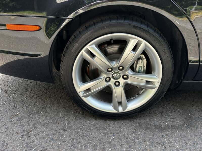 Bild 28/50 von Jaguar S-Type 4.2 V8 R (2004)