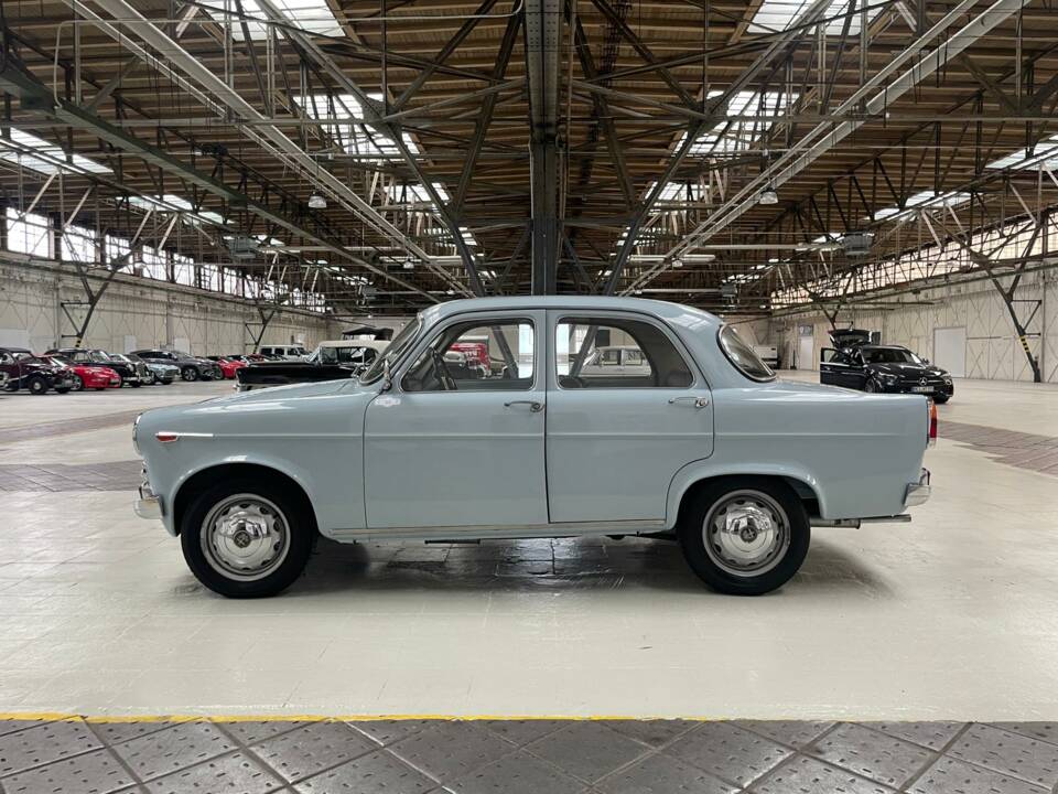 Image 2/14 of Alfa Romeo Giulietta TI (1963)