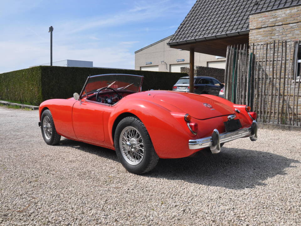 Immagine 2/5 di MG MGA 1600 (1961)