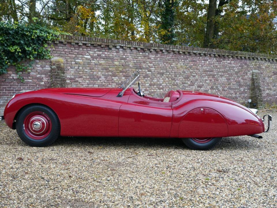 Bild 10/50 von Jaguar XK 120 OTS (Alu) (1949)