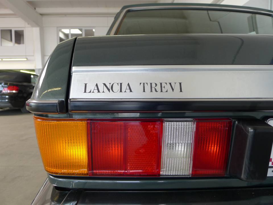 Imagen 22/44 de Lancia Beta Trevi 2000 (1985)