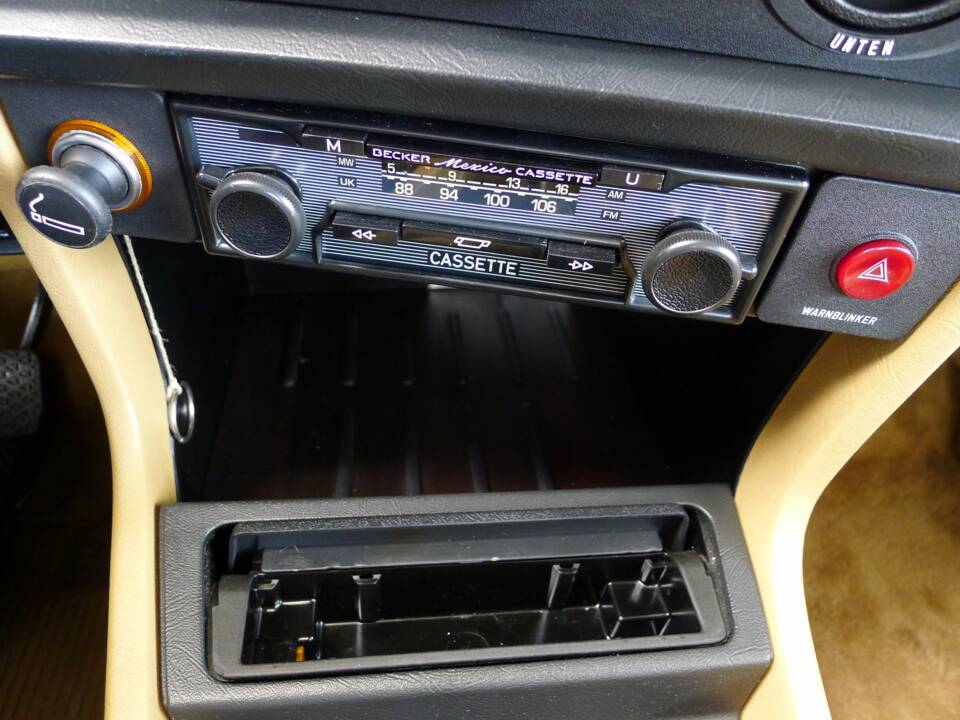 Image 46/46 of BMW 635 CSi (1978)