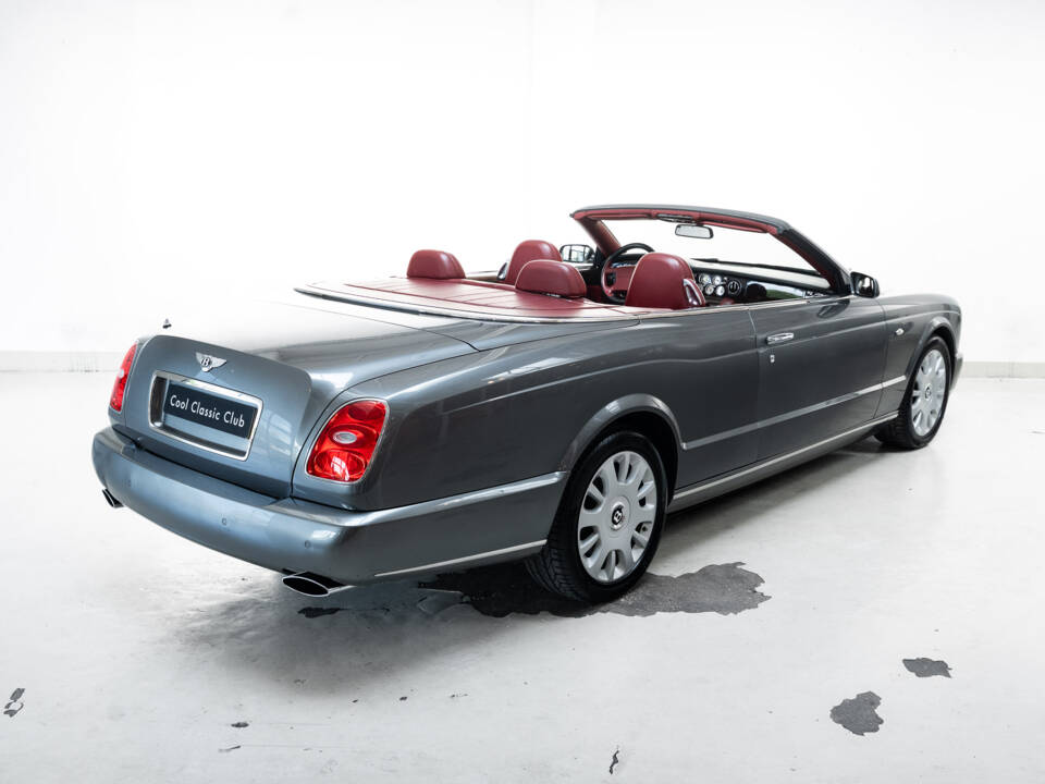 Immagine 45/45 di Bentley Azure (2007)