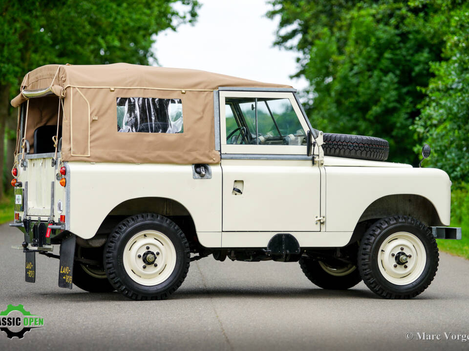 Image 29/55 of Land Rover 88 (1958)