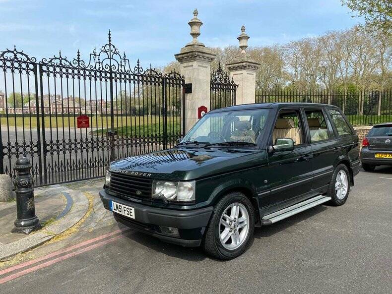 Image 21/50 de Land Rover Range Rover 4.6 Vogue (2001)
