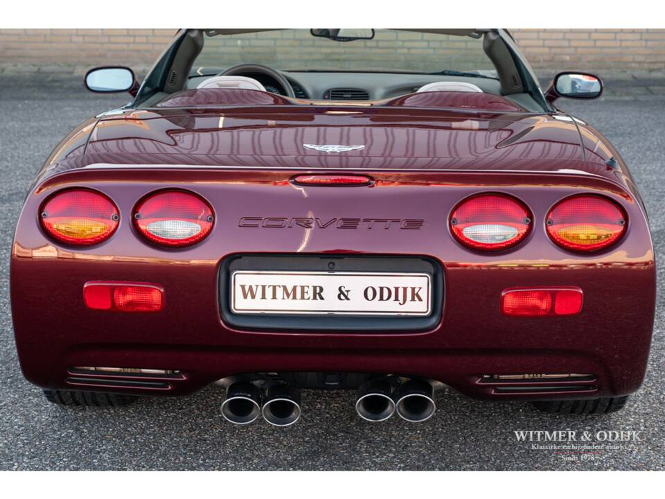 Immagine 23/39 di Chevrolet Corvette (2003)