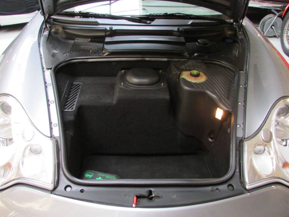 Bild 11/22 von Porsche 911 Turbo (2003)