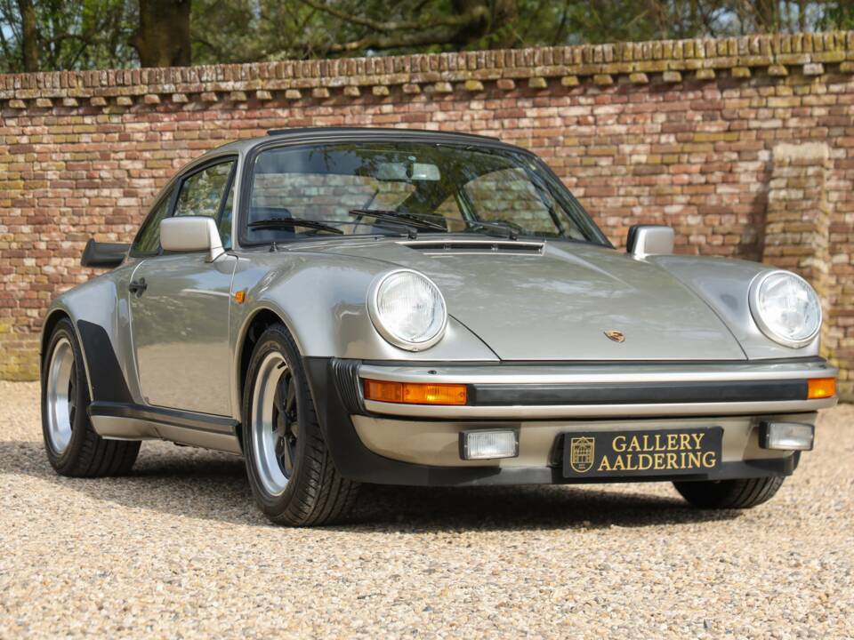 Afbeelding 10/50 van Porsche 911 Turbo 3.3 (1983)