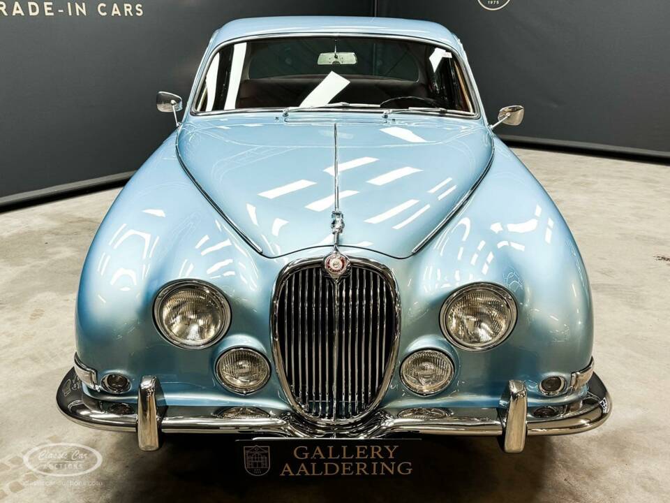 Bild 2/23 von Jaguar S-Type 3.8 (1965)
